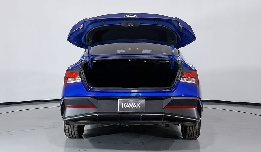 Hyundai Elantra 2.0 GLS PREMIUM IVT Sedan 2024