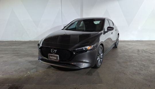 Mazda • Mazda 3