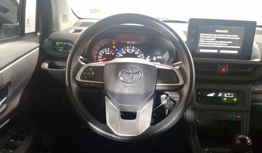 Toyota Avanza 1.5 LE Minivan 2023