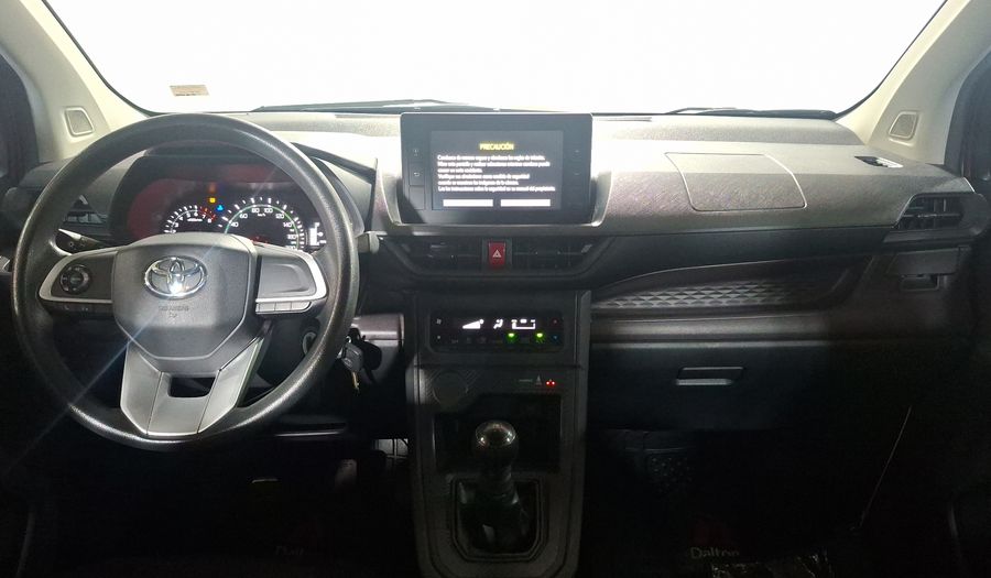 Toyota Avanza 1.5 LE Minivan 2023