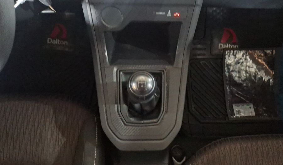 Toyota Avanza 1.5 LE Minivan 2023