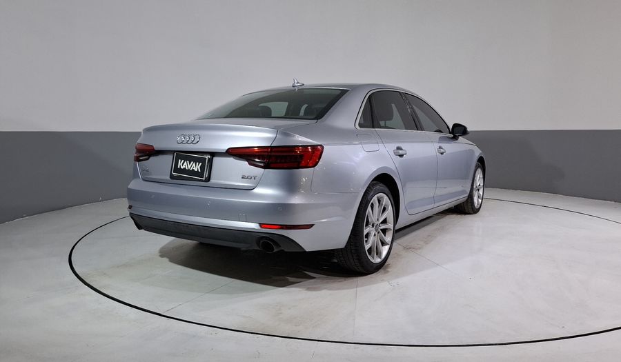 Audi A4 2.0 TFSI SELECT S-TRONIC QUATTRO Sedan 2017