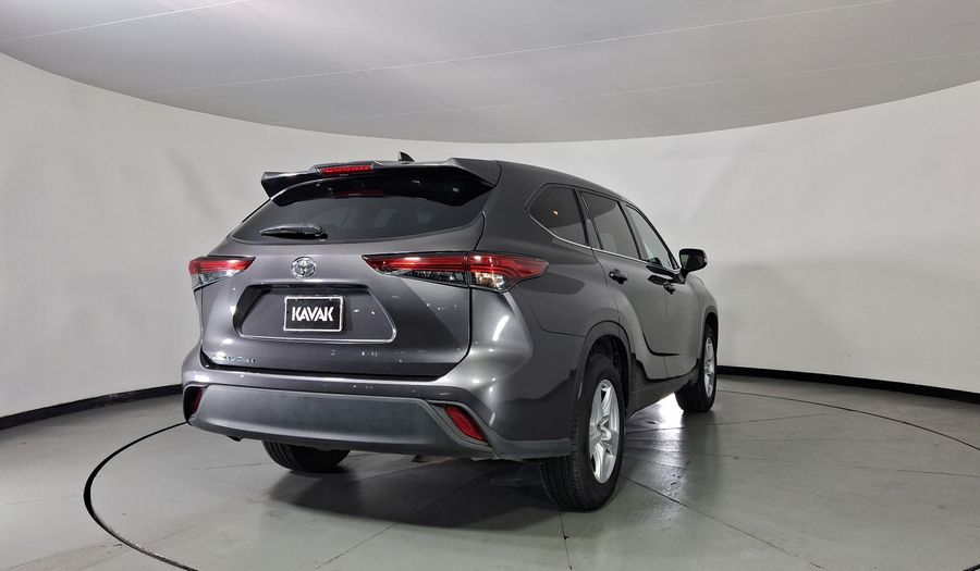 Toyota Highlander 3.5 LE AUTO Suv 2022