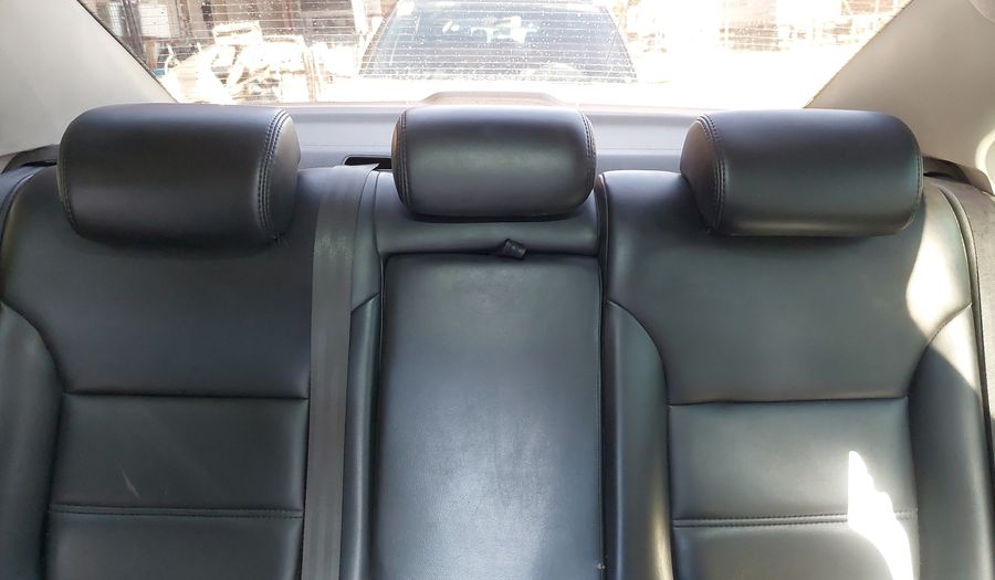Volkswagen Jetta 2.0 TOTAL FLEX COMFORTLINE TIPTRONIC Sedan 2016
