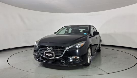 Mazda • Mazda 3