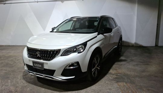 Peugeot • 3008