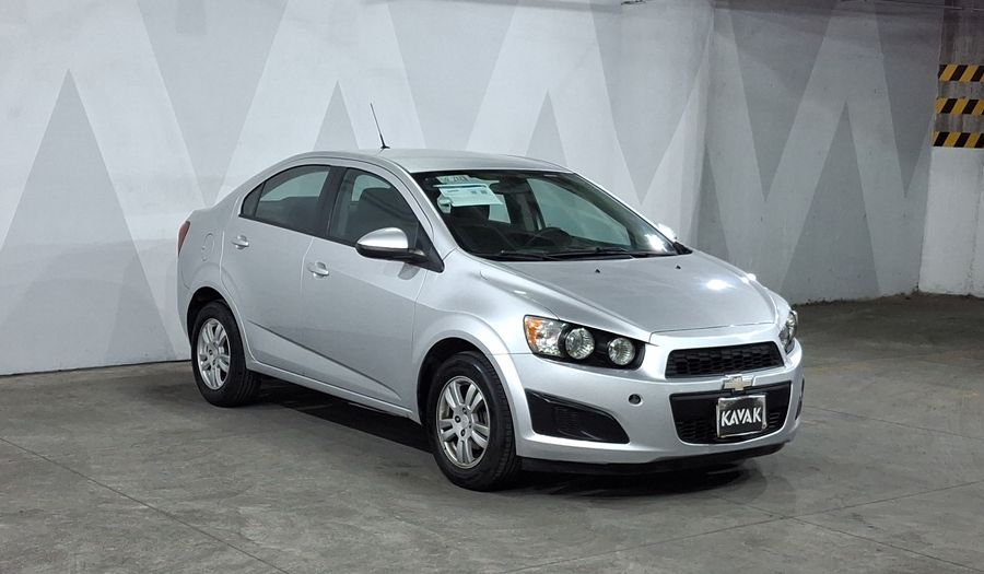 Chevrolet Sonic 1.6 MT D LT Sedan 2015