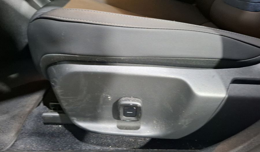 Volvo Ex30 BEV 69KWH PLUS AUTO Suv 2025