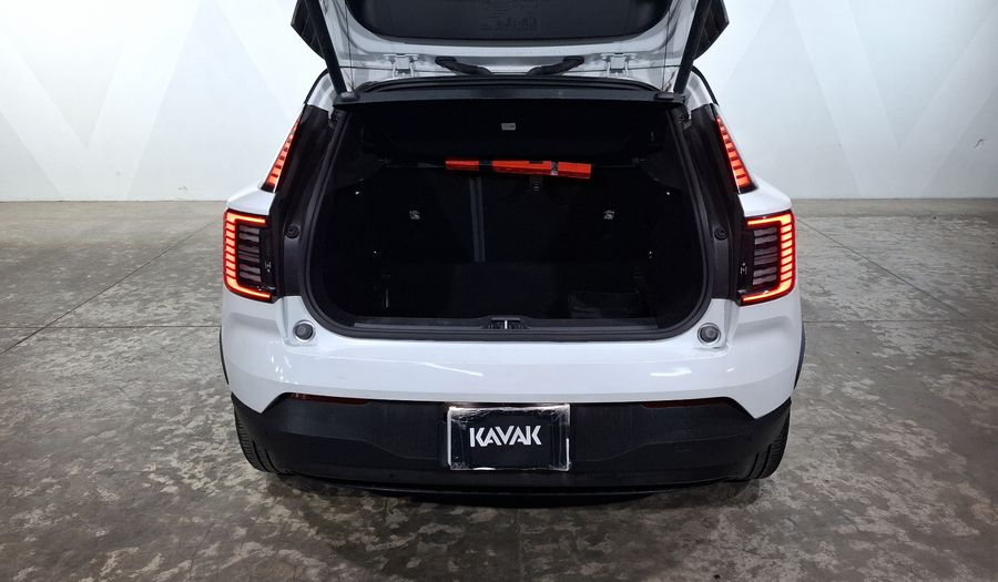 Volvo Ex30 BEV 69KWH PLUS AUTO Suv 2025