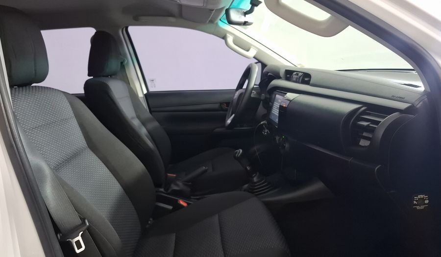 Toyota Hilux 2.7 SR DOBLE CABINA Pickup 2023