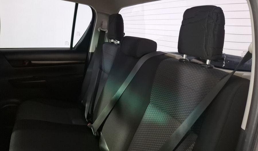 Toyota Hilux 2.7 SR DOBLE CABINA Pickup 2023