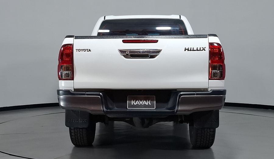 Toyota Hilux 2.7 SR DOBLE CABINA Pickup 2023