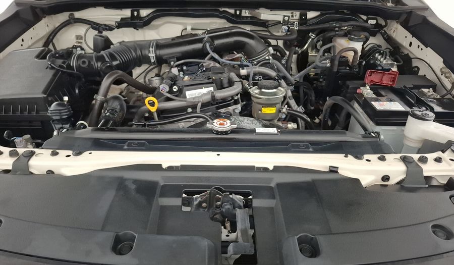 Toyota Hilux 2.7 SR DOBLE CABINA Pickup 2023
