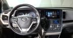 Toyota Sienna 3.5 XLE AT Minivan 2017