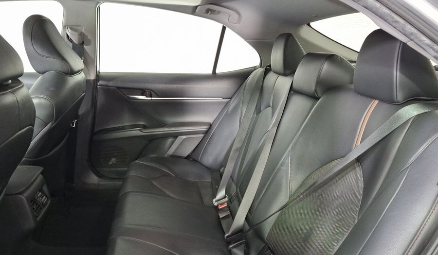 Toyota Camry 2.5 XLE NAVI AUTO Sedan 2020