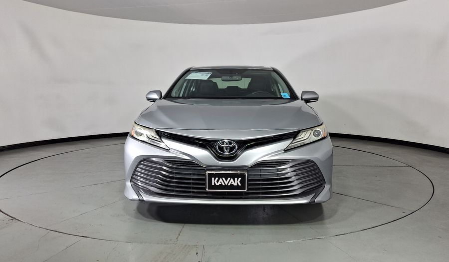 Toyota Camry 2.5 XLE NAVI AUTO Sedan 2020