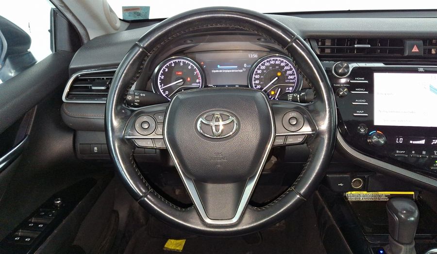 Toyota Camry 2.5 XLE NAVI AUTO Sedan 2020