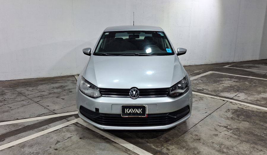 Volkswagen Polo 1.6 STARTLINE AUTO Hatchback 2020