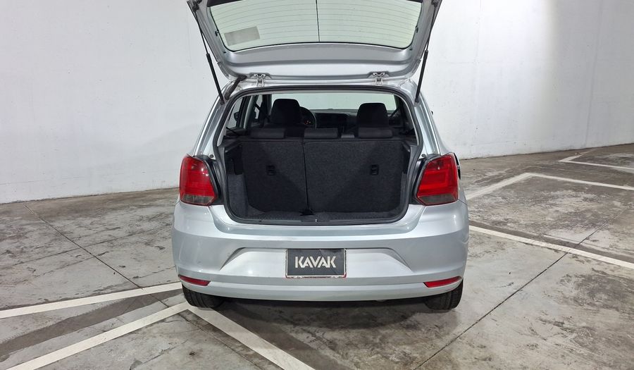 Volkswagen Polo 1.6 STARTLINE AUTO Hatchback 2020