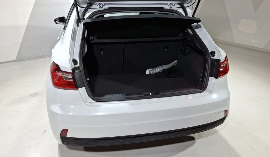 Audi A1 1.0 SB 30 TFSI URBAN DCT Hatchback 2022