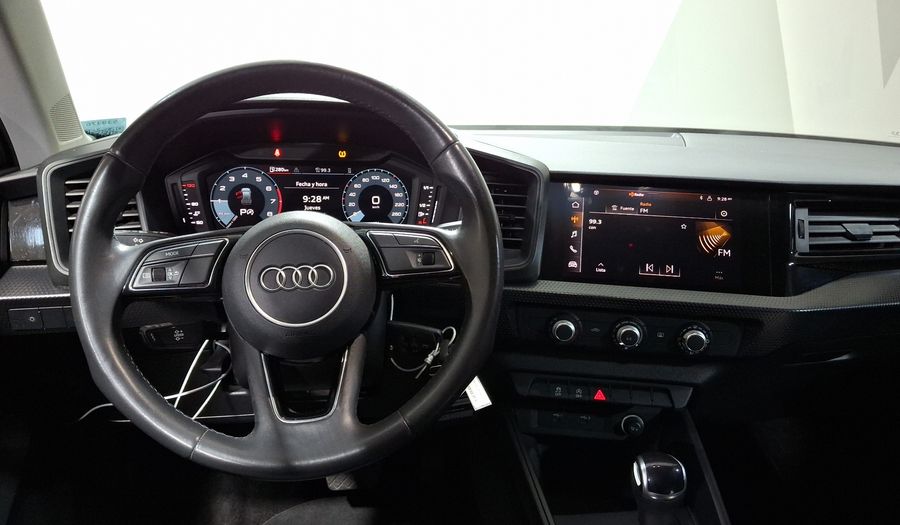 Audi A1 1.0 SB 30 TFSI URBAN DCT Hatchback 2022