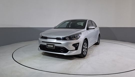 Kia • Rio