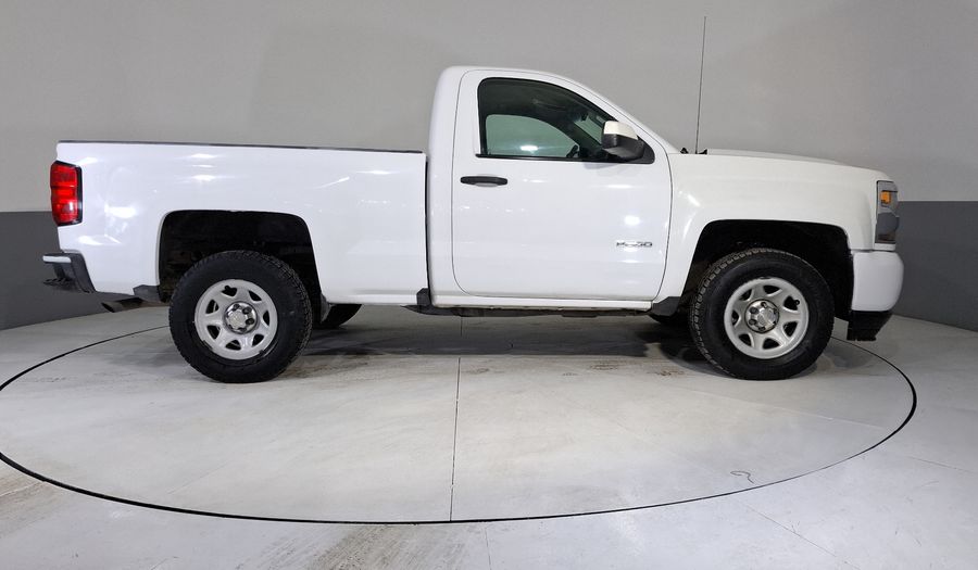 Chevrolet Silverado 2500 5.3 CAB REG B AT 4WD Pickup 2016