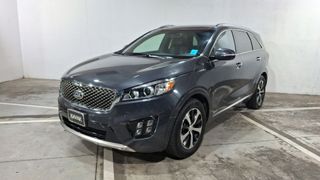 Kia • Sorento
