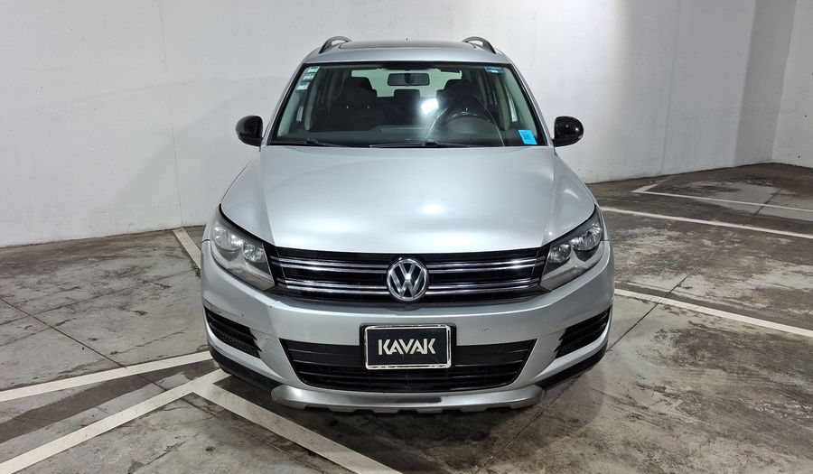 Volkswagen Tiguan 2.0 PAQUETE SPORT & STYLE Suv 2016
