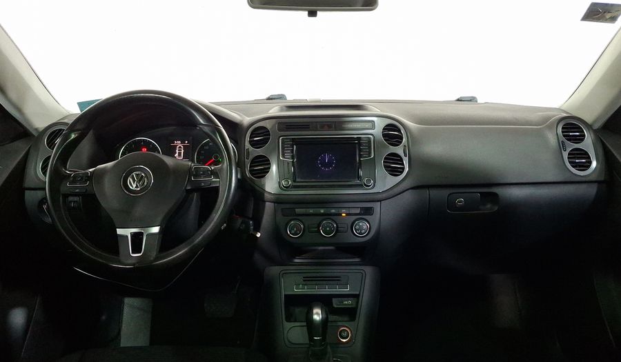 Volkswagen Tiguan 2.0 PAQUETE SPORT & STYLE Suv 2016