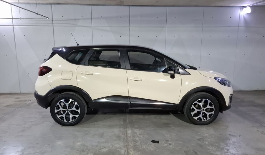 Renault Captur 2.0 ICONIC AUTO Hatchback 2018