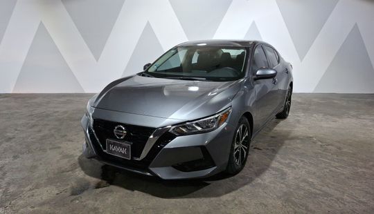 Nissan • Sentra