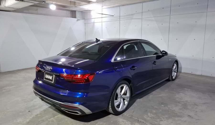 Audi A4 2.0 MHEV 40 TFSI S LINE DCT Sedan 2021