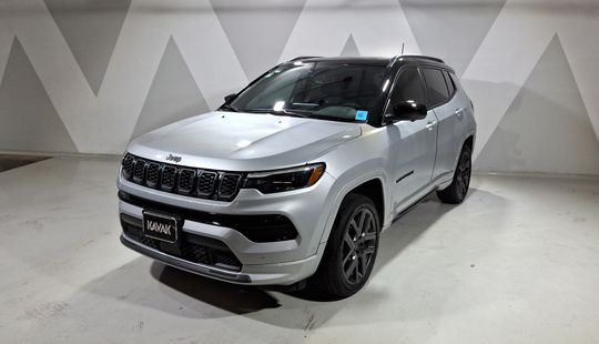 Jeep • Compass