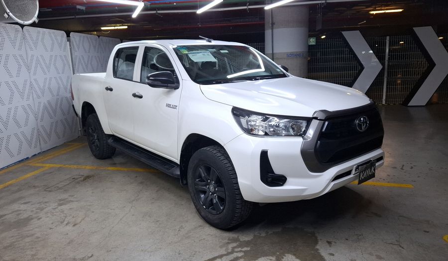 Toyota Hilux 2.7 SR DOBLE CABINA Pickup 2022