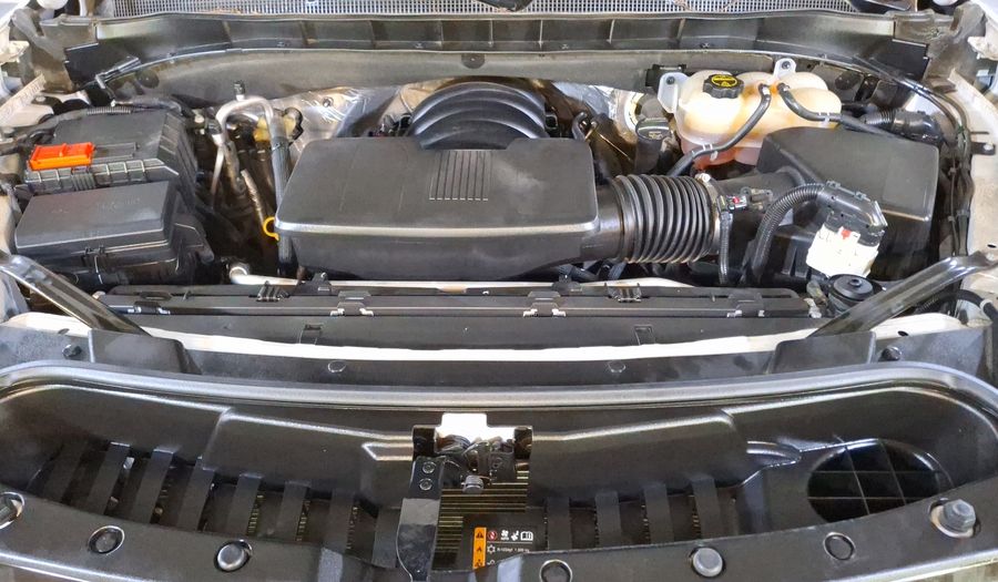 Chevrolet Suburban 5.3 LT C AUTO Suv 2024