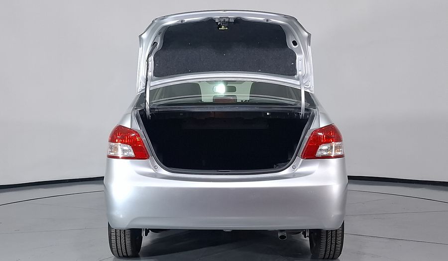 Toyota Yaris 1.5 SEDAN PREMIUM MT Sedan 2016