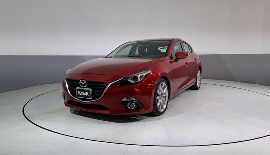 Mazda • Mazda 3