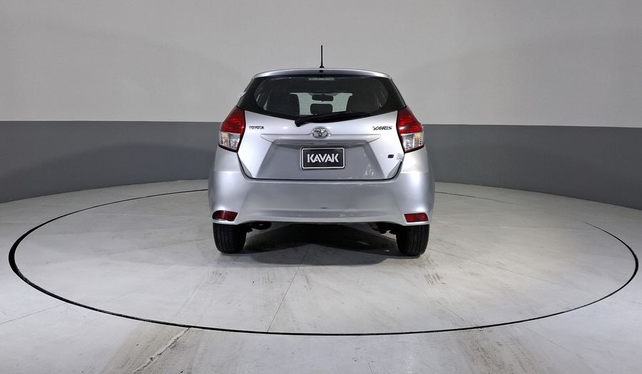 Toyota Yaris 1.5 SE MT 5PTAS Hatchback 2017