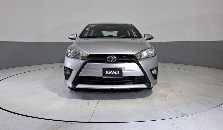 Toyota Yaris 1.5 SE MT 5PTAS Hatchback 2017
