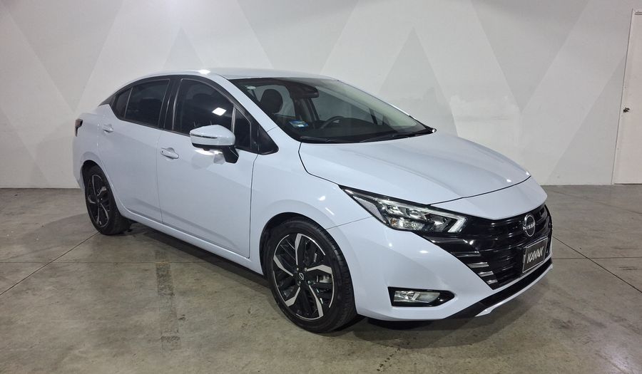 Nissan Versa 1.6 EXCLUSIVE CVT Sedan 2023