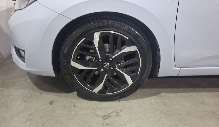Nissan Versa 1.6 EXCLUSIVE CVT Sedan 2023