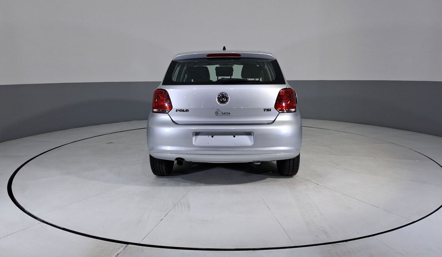 Volkswagen Polo 1.2 HIGHLINE MT Hatchback 2014