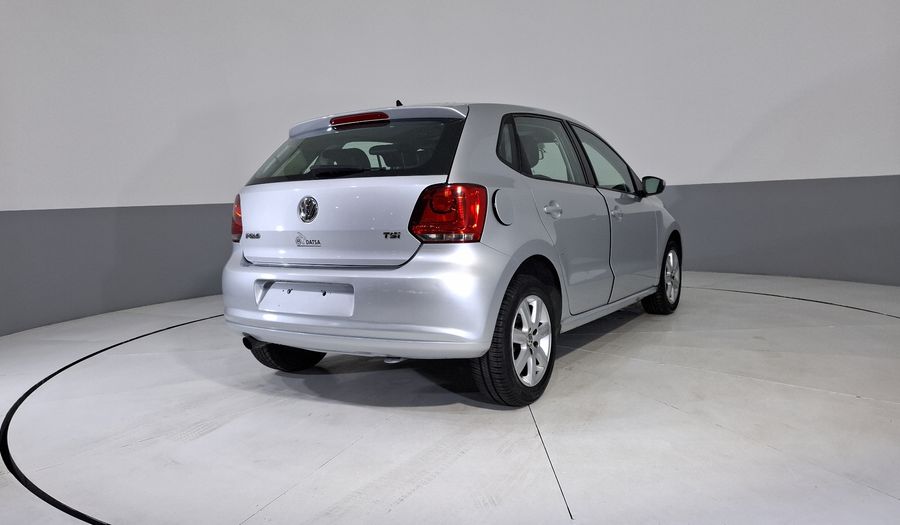 Volkswagen Polo 1.2 HIGHLINE MT Hatchback 2014
