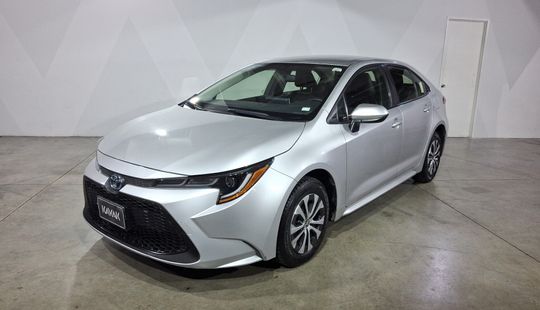 Toyota • Corolla