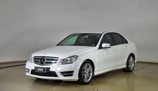 Mercedes Benz • Clase C