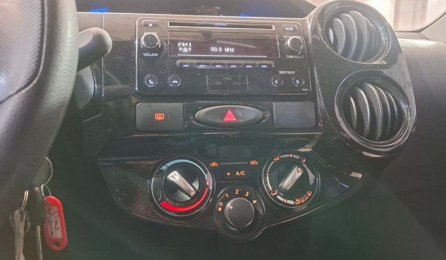 Toyota Etios 1.5 X Hatchback 2022
