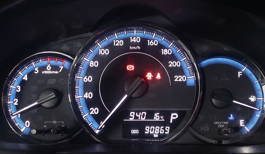 Toyota Yaris 1.3 XL PLUS TECH CVT Hatchback 2019