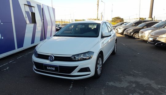 Volkswagen • Polo
