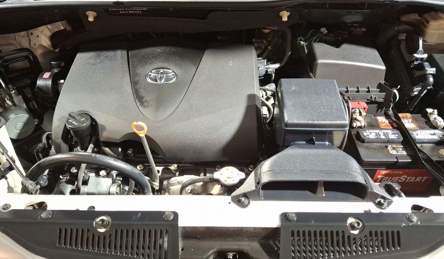 Toyota Sienna 3.5 LIMITED AT Minivan 2017